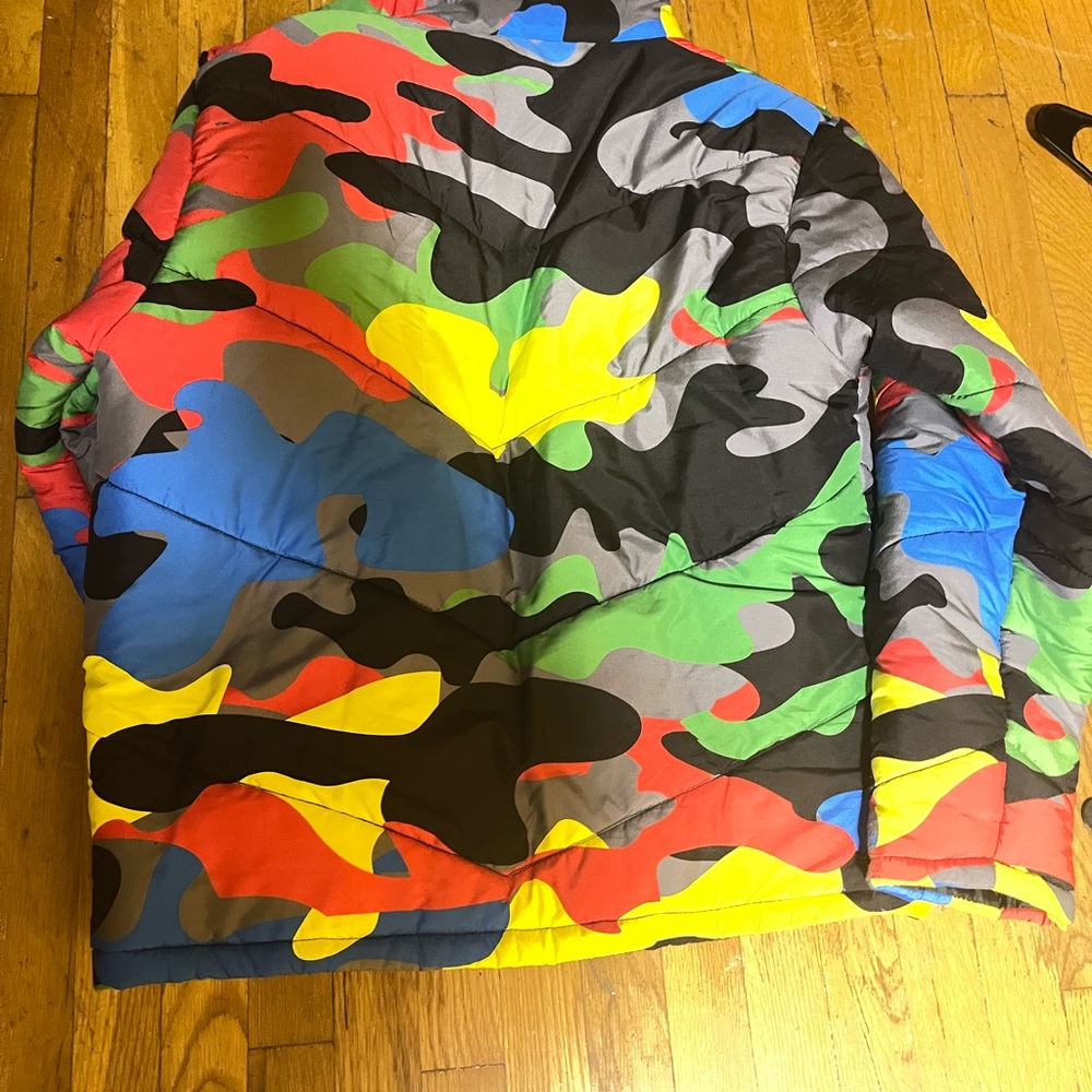 Filthy Wealthy Jacket - Picture 4 of 7